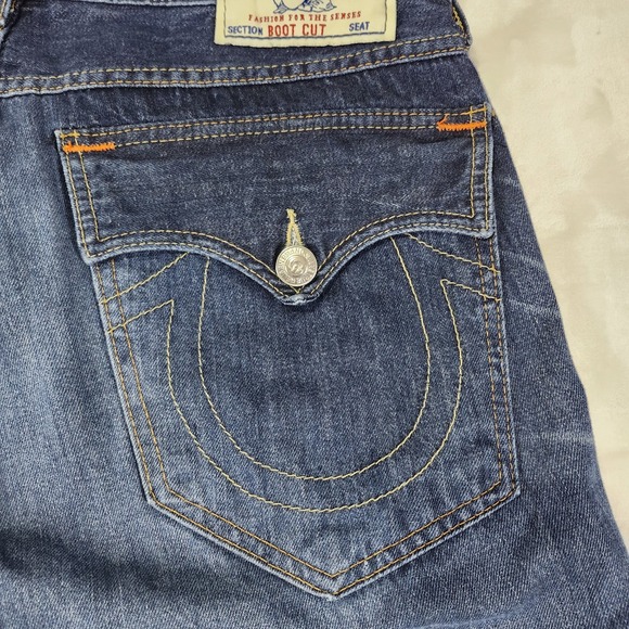 True Religion Jeans Mens 34x33 Billy Bootcut Dark Wash Blue Denim USA Made - Picture 9 of 12